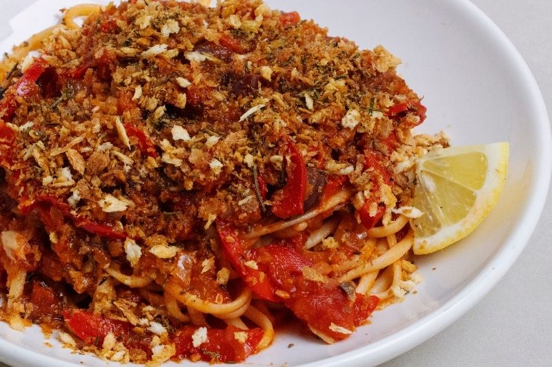 Linguine piquante
