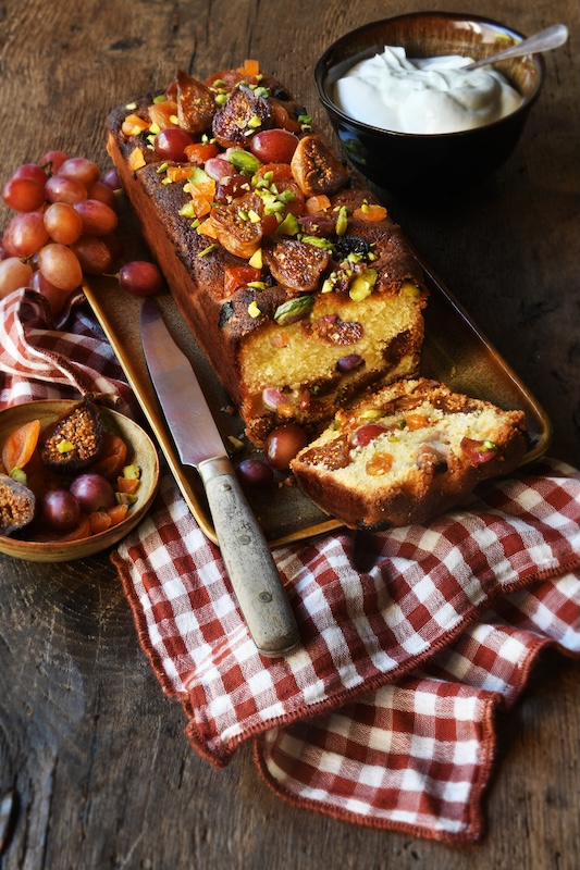 recette de Cake au lait concentré et aux fruits secs