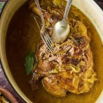 Epaule d’agneau confite au bouillon