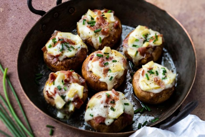 Champignons farcis au Reblochon