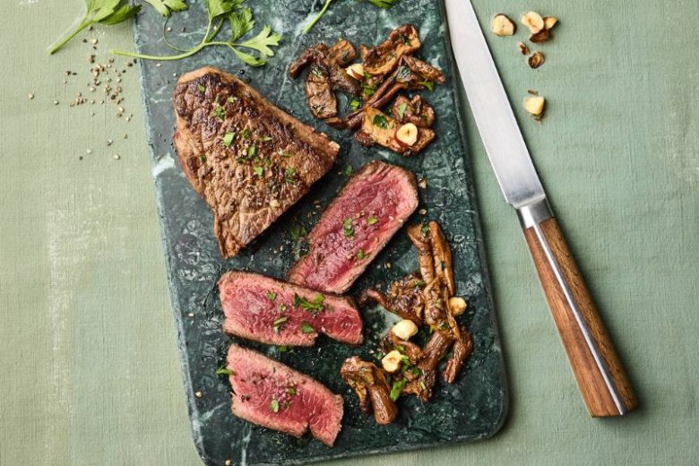 Rumsteck poêlé et cèpes sautés