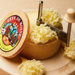 Tête de Moine AOP raclée en fines rosettes